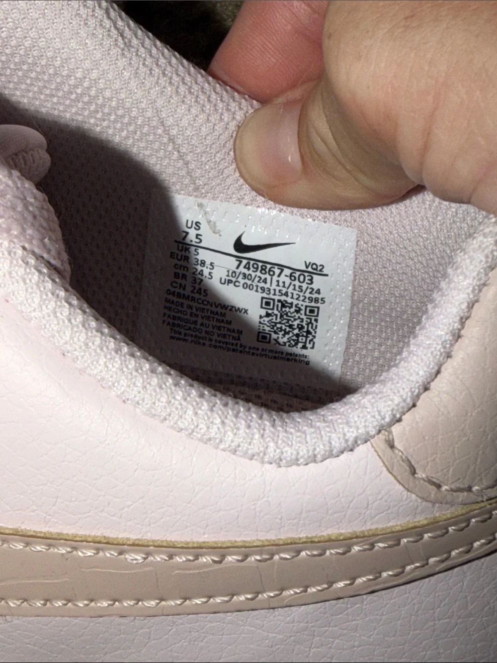 Nike Women’s Light Pink Low-Top Sneakers